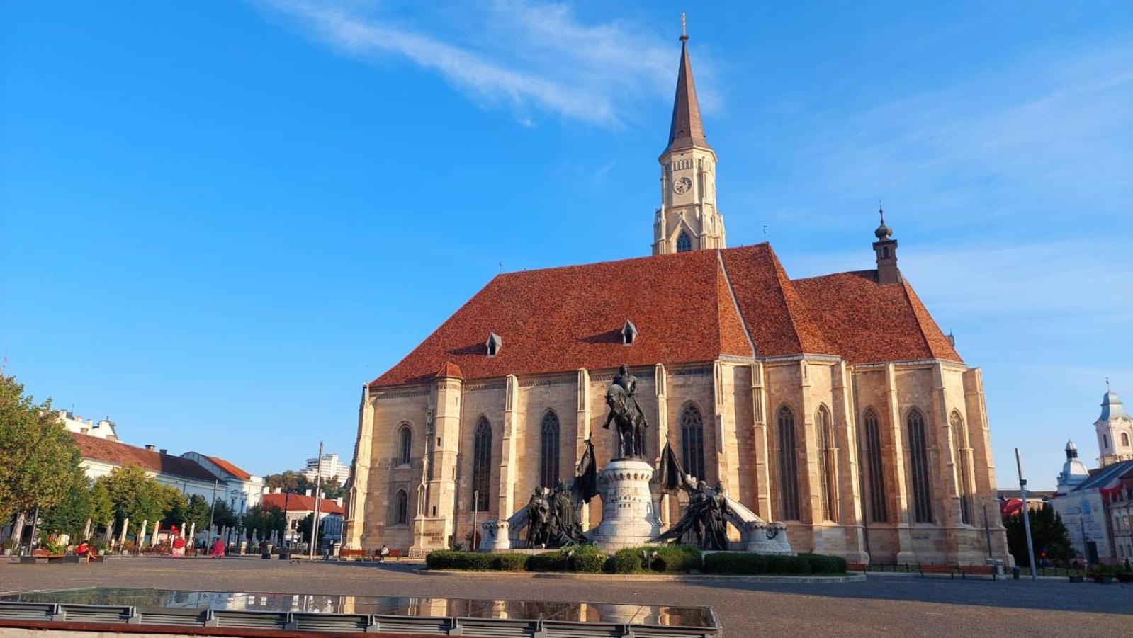 Apartament De Lux Central, P-Ta Matei Corvin Kluż-Napoka Zewnętrze zdjęcie